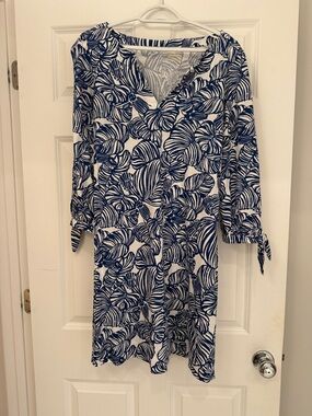 Lilly Pulitzer Navy Botanical Print Top